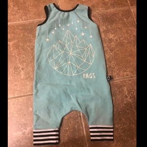 Rags romper